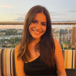 Meet your Posher, Francesca